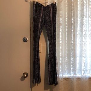 Tilly’s Flare Pants